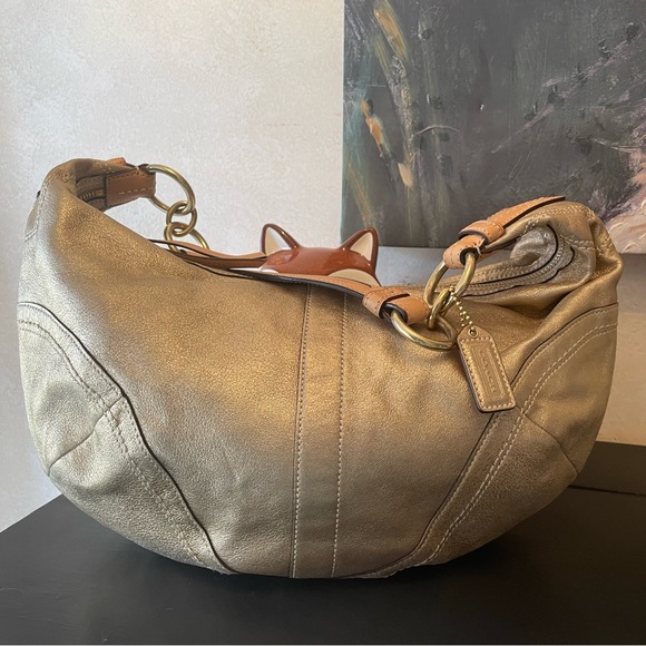 Light Gold Coach Purse - Picture 1 of 8